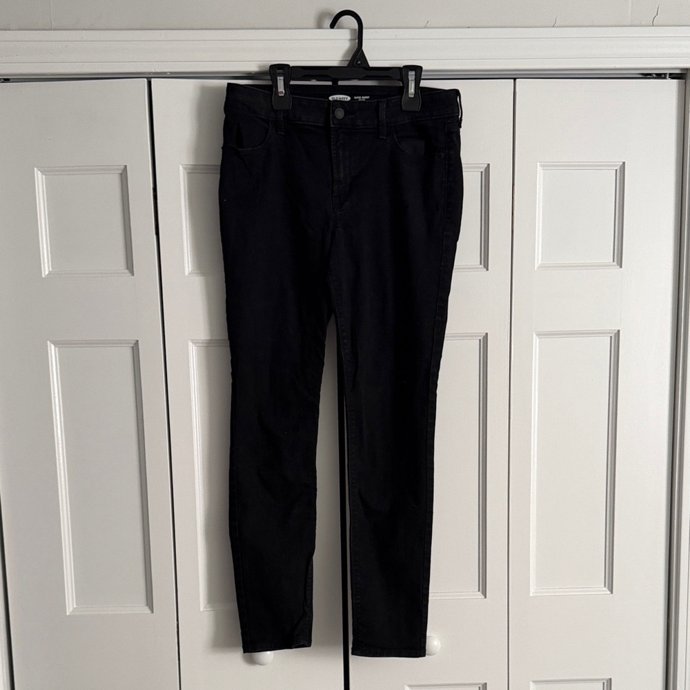 Black Super Skinny Mid-Rise Jeans